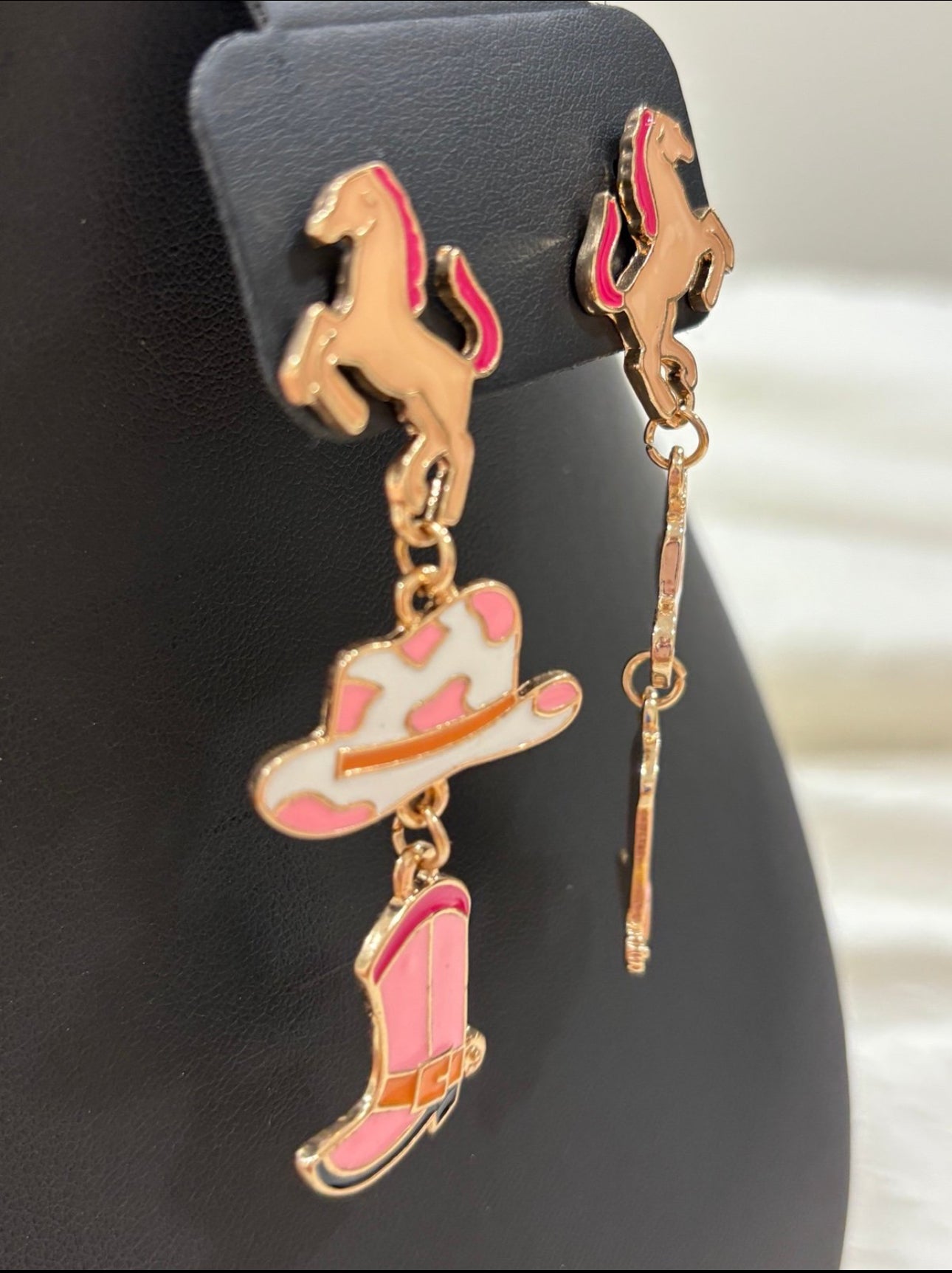 Giddy Up Cowgirl Dangle Earrings – Horse, Hat & Boot Trio