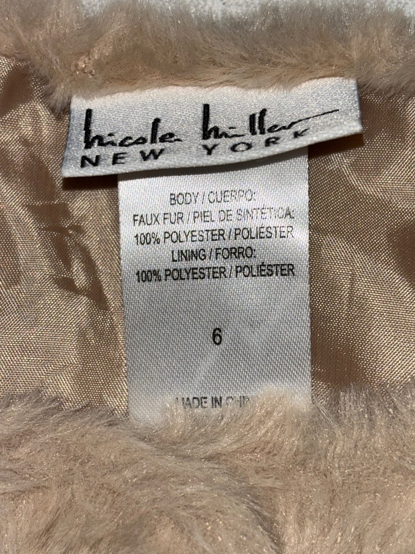 Luxe & Cozy Faux Fur Vest with Fuzzy Belt Bag – Nicole Miller (Size 6)