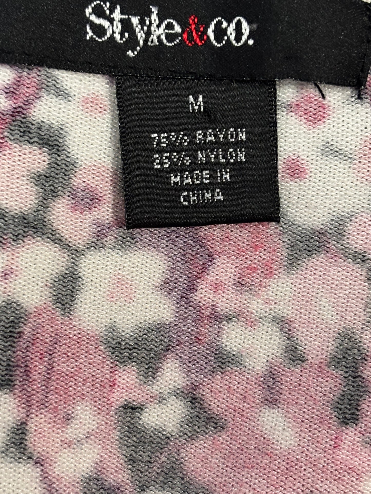 Style & Co Floral Knit Sweater – Medium