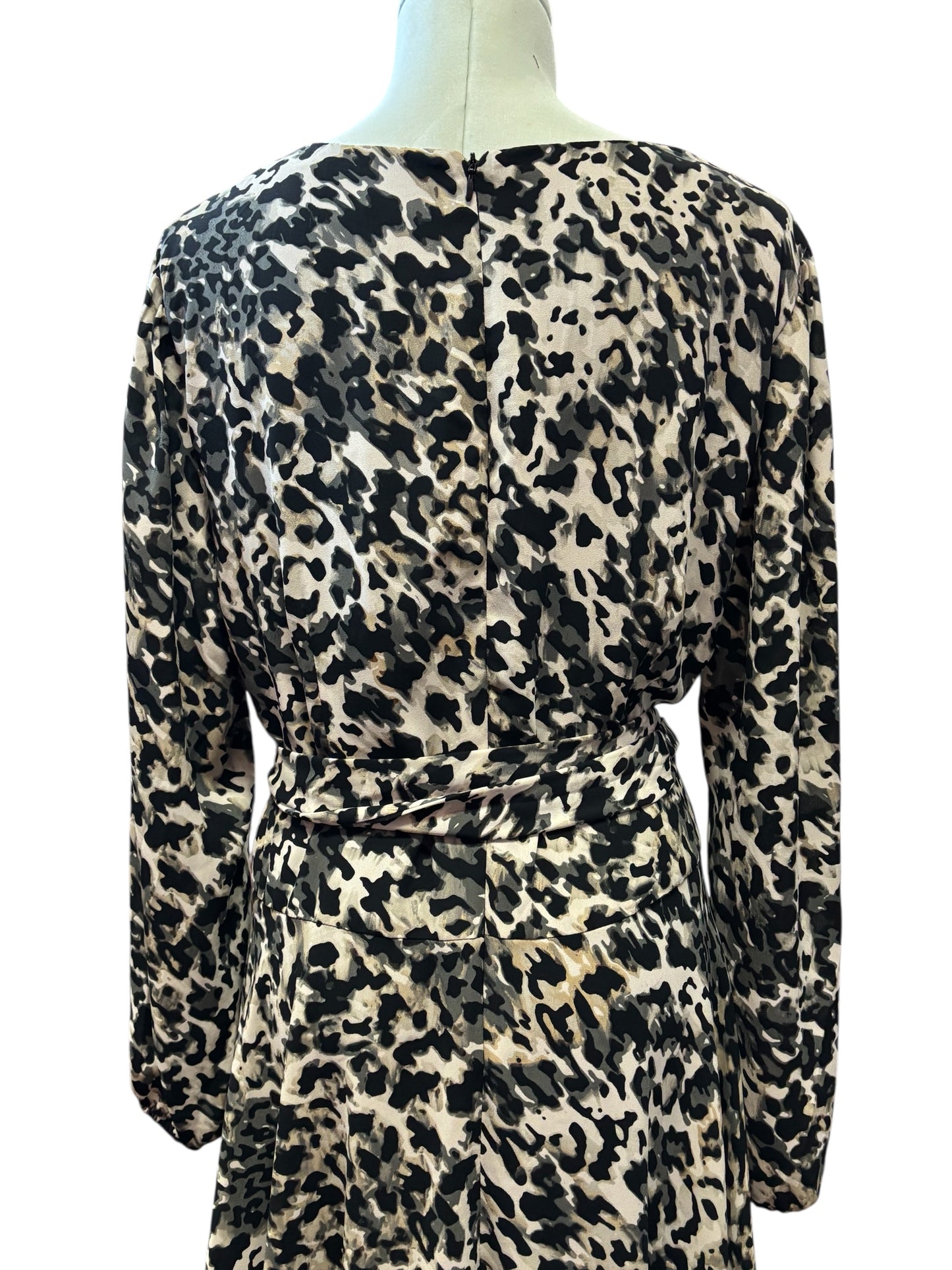 Vince Camuto Leopard Print Chiffon Midi Dress – 2X – Fierce & Flowing