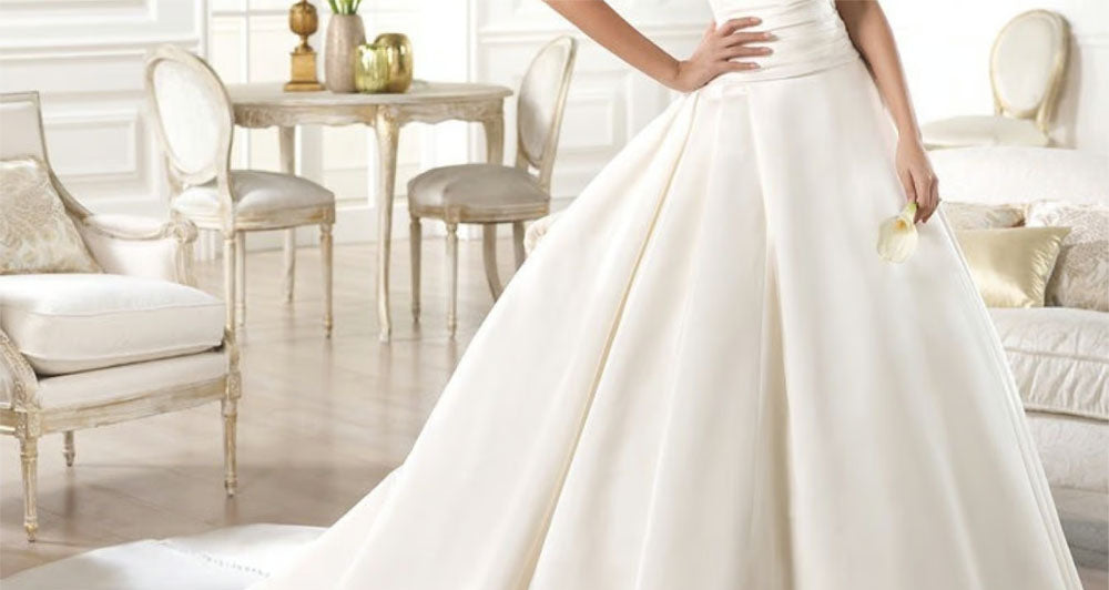 Ivory Pronovias “Georgia” Ball Gown Wedding Dress (Size 16)