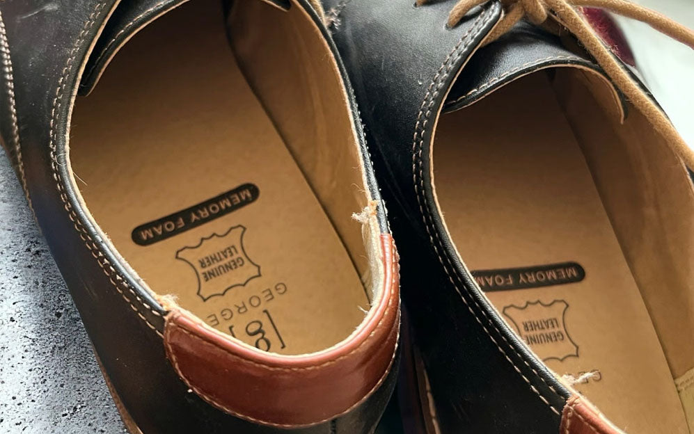 Black Lace-Up Oxford Shoes (Size 8.5)