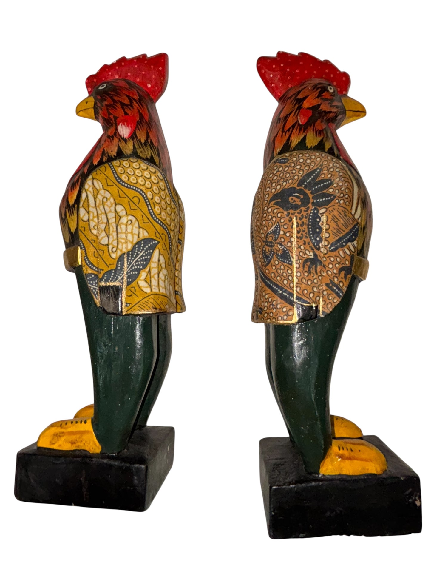Hand-Carved Rooster Couple – Folk Art Figurines 