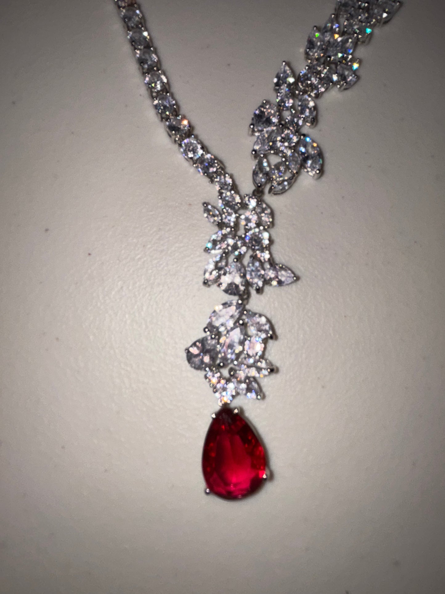 “Crimson Glamour” Necklace & Earring Set