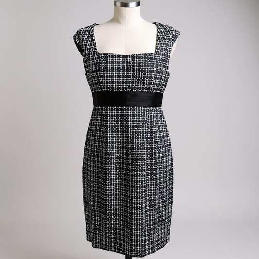 White House Black Market Retro Dot Sheath Dress – Size 4