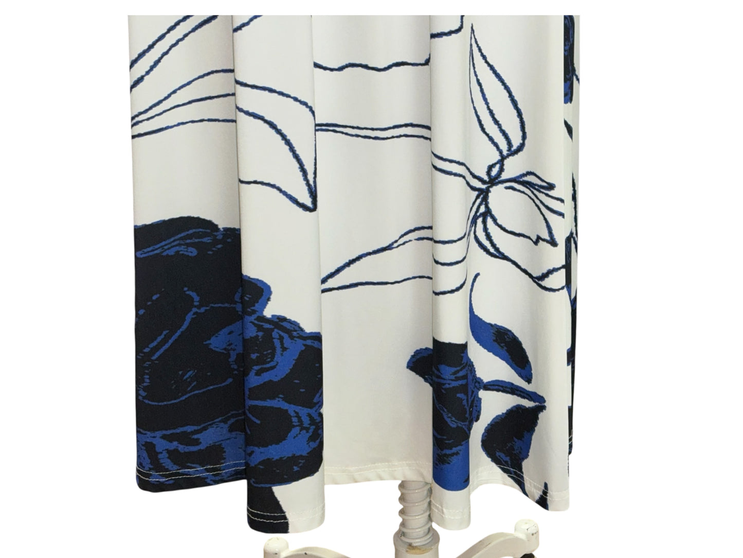 Lily by Firmiana XL Belted Shirt Dress – Blue & Black Abstract Floral Maxi