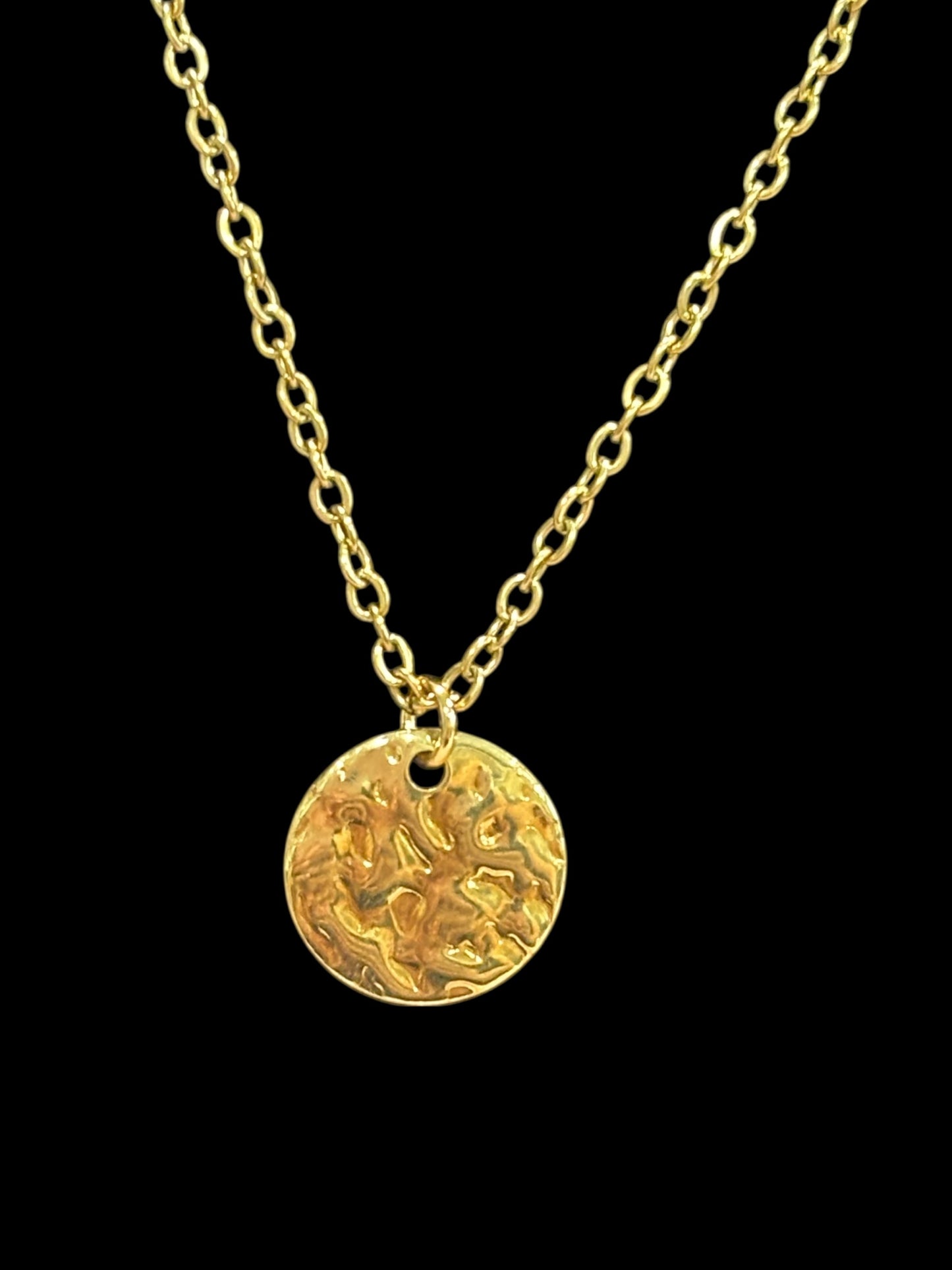 Gold Textured Coin Pendant Necklace – Vintage Inspired